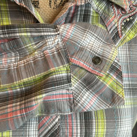 Wrangler Rock 47 snap western shirt steer yoke gray plaid bedazzle shoulder back - Picture 6 of 16